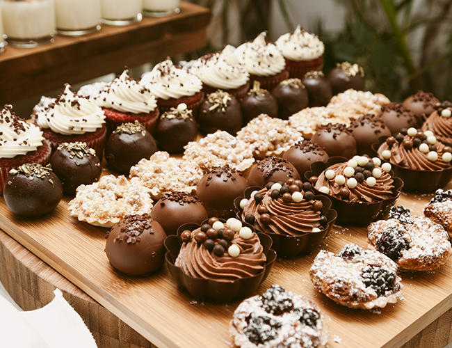 holiday catering desserts