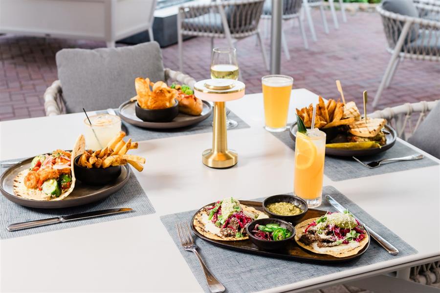 Market Salamander Grille & Bar