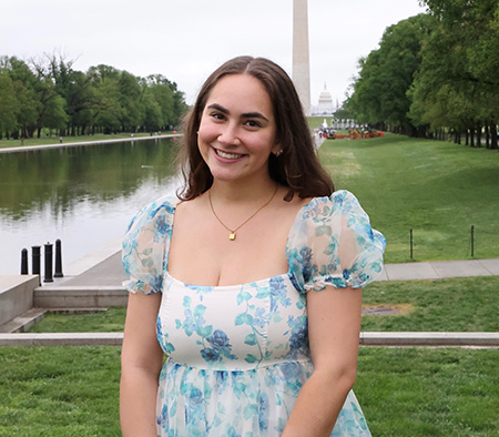 Hannah Merenstein headshot