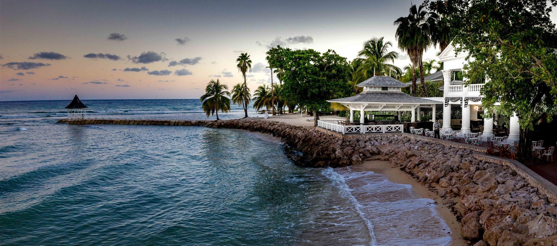 Half Moon Sunset Cabana