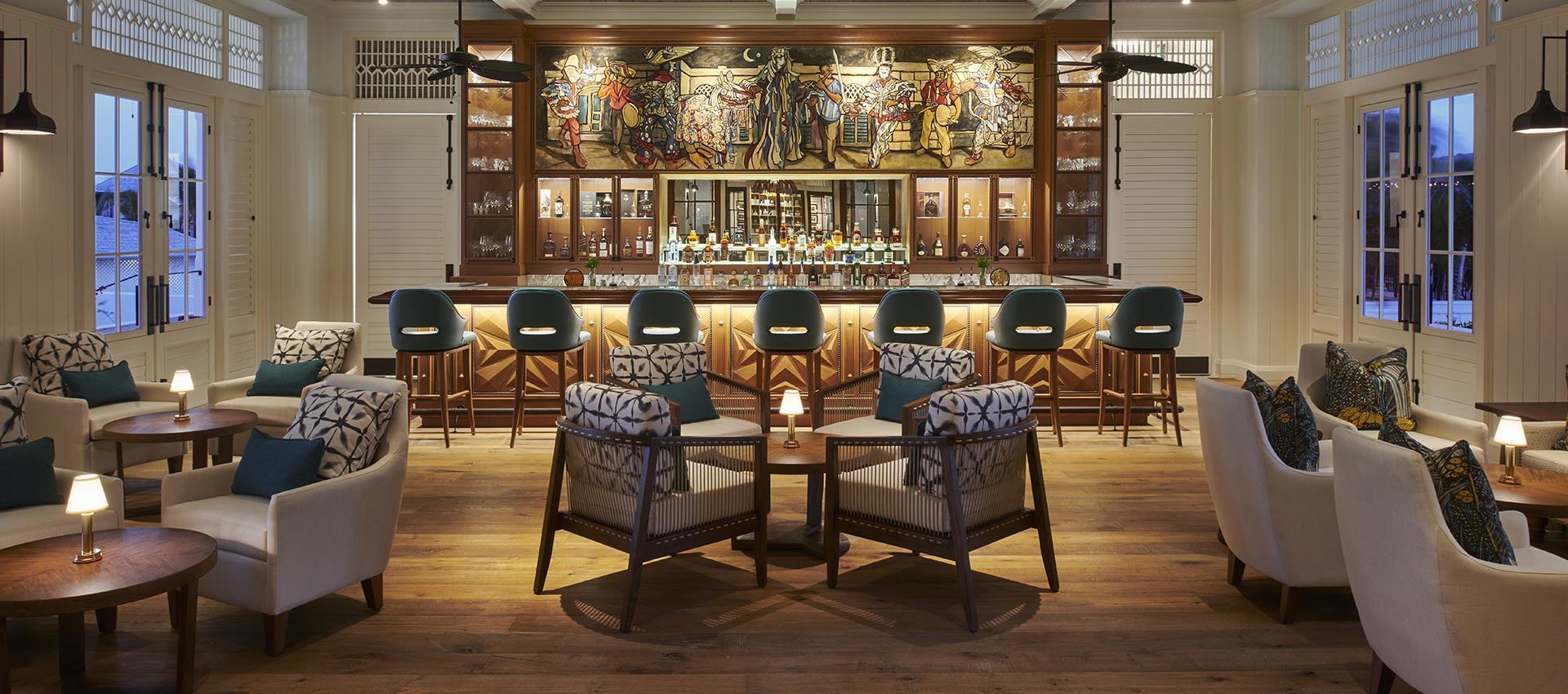 Lester's Bar at Eclipse at Half Moon